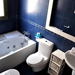 Apartmán El Forti, 2 Dormitorios, Centro, By Bookindenia