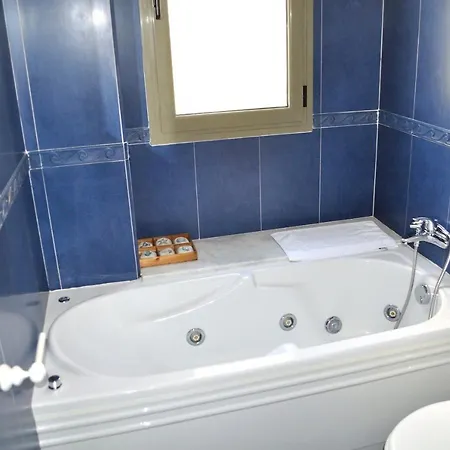 El Forti, 2 Dormitorios, Centro, By Bookindenia * Denia