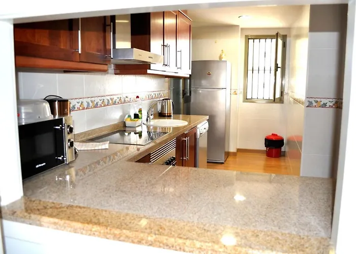 Apartmán El Forti, 2 Dormitorios, Centro, By Bookindenia *